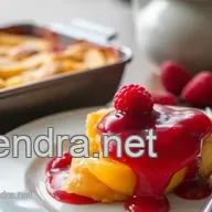 How to Bake Peach Cobbler with Raspberry Sauce: A Deliciously Easy Classic