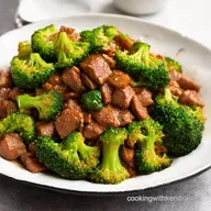 Better Than Takeout Chinese Beef and Broccoli One Pan
