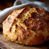 No Knead Gluten Free Bread: Rustic Dutch Oven Recipe for a Crusty Loaf
