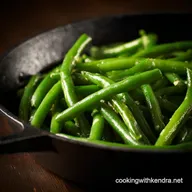 Steaming Green Beans: My Family's Favourite Lemon & Garlic Recipe