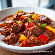 Slow Cooker Chili: Thick and Savory