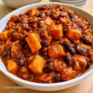Vegan Sweet Potato Chili in 45 Minutes