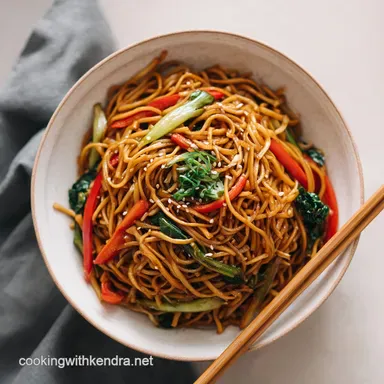 Lo Mein Sauce Recipe: Restaurant-Style Flavour in 10 Minutes